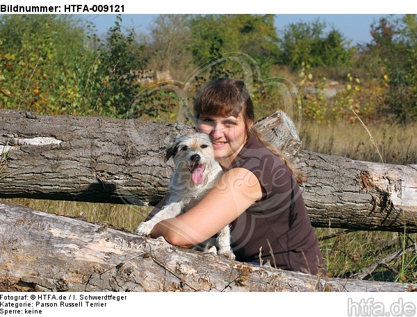 Frau mit Parson Russell Terrier / woman with PRT / HTFA-009121