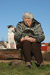 Frau mit Parson Russell Terrier / woman with PRT